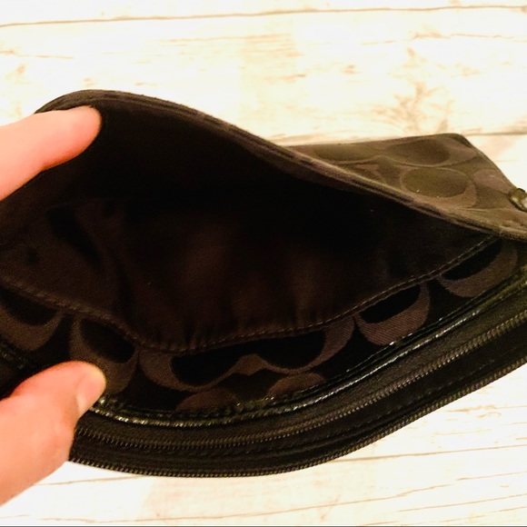 Coach Canvas Wristlet - Black - Picture 14 of 15